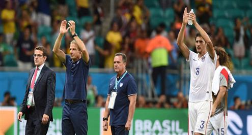 كلينسمان يضم 25 لاعبا لقائمة المنتخب الأمريكي استعدادا لمواجهة كولومبيا وإيرلندا وديا 